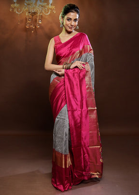 Grey Handloom Ikkat Pure Silk Saree With Blouse Piece