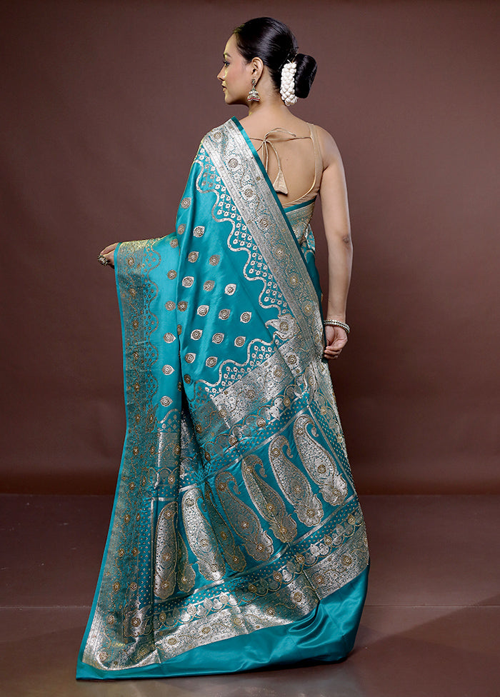 Green Banarasi Silk Saree With Blouse Piece