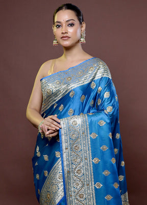 Blue Banarasi Silk Saree With Blouse Piece