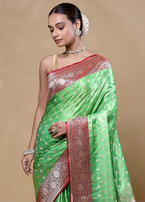 Green Banarasi Silk Saree With Blouse Piece