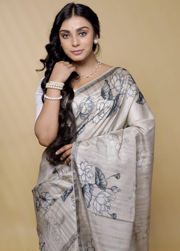 Cream Tussar Silk Saree With Blouse Piece