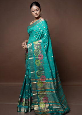 Green Dupion Silk Saree With Blouse Piece