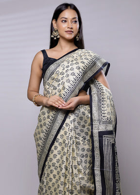 Cream Printed Pure Silk Saree Without Blouse Piece