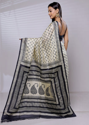 Cream Printed Pure Silk Saree Without Blouse Piece