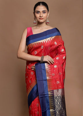 Red Kanjivaram Silk Saree With Blouse Piece