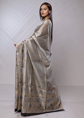 Cream Handloom Matka Pure Silk Saree With Blouse Piece