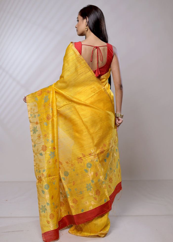 Yellow Handloom Matka Pure Silk Saree With Blouse Piece