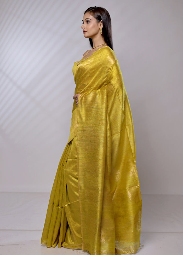 Yellow Handloom Matka Pure Silk Saree With Blouse Piece