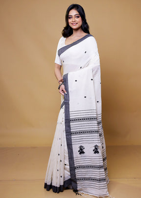 White Khadi Cotton Saree With Blouse Piece