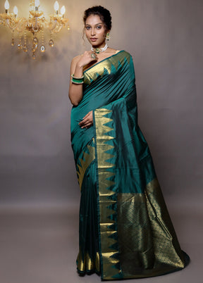 Green Kanjivaram Silk Saree With Blouse Piece