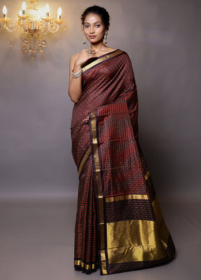 Maroon Handloom Kanjivaram Pure Silk Saree With Blouse Piece