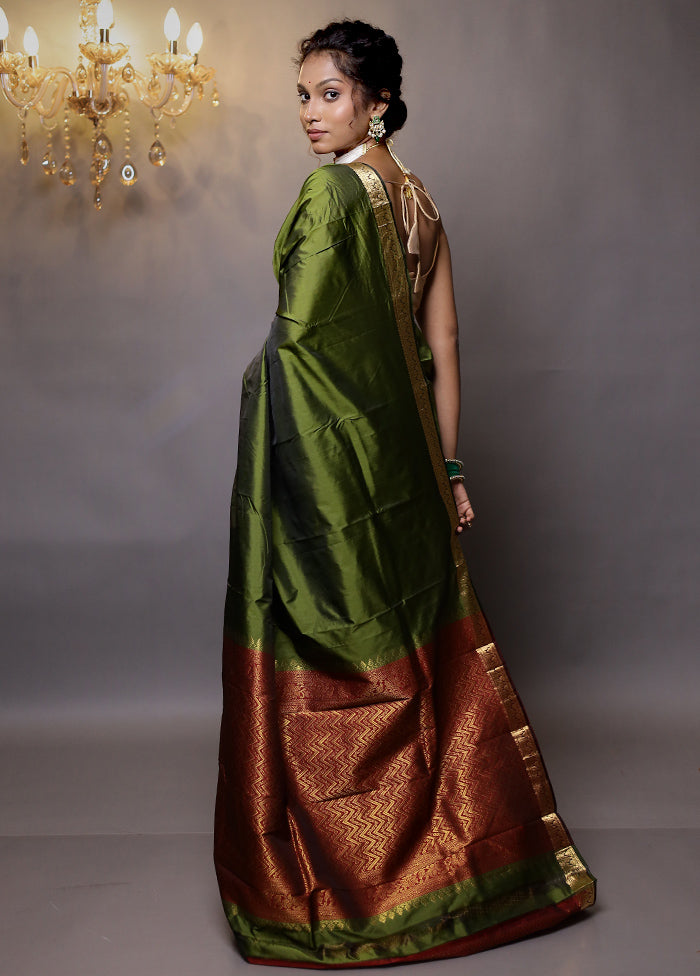 Green Kanjivaram Silk Saree With Blouse Piece