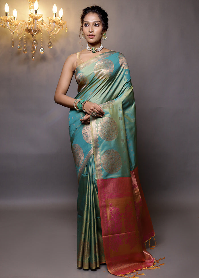 Green Kanjivaram Silk Saree With Blouse Piece