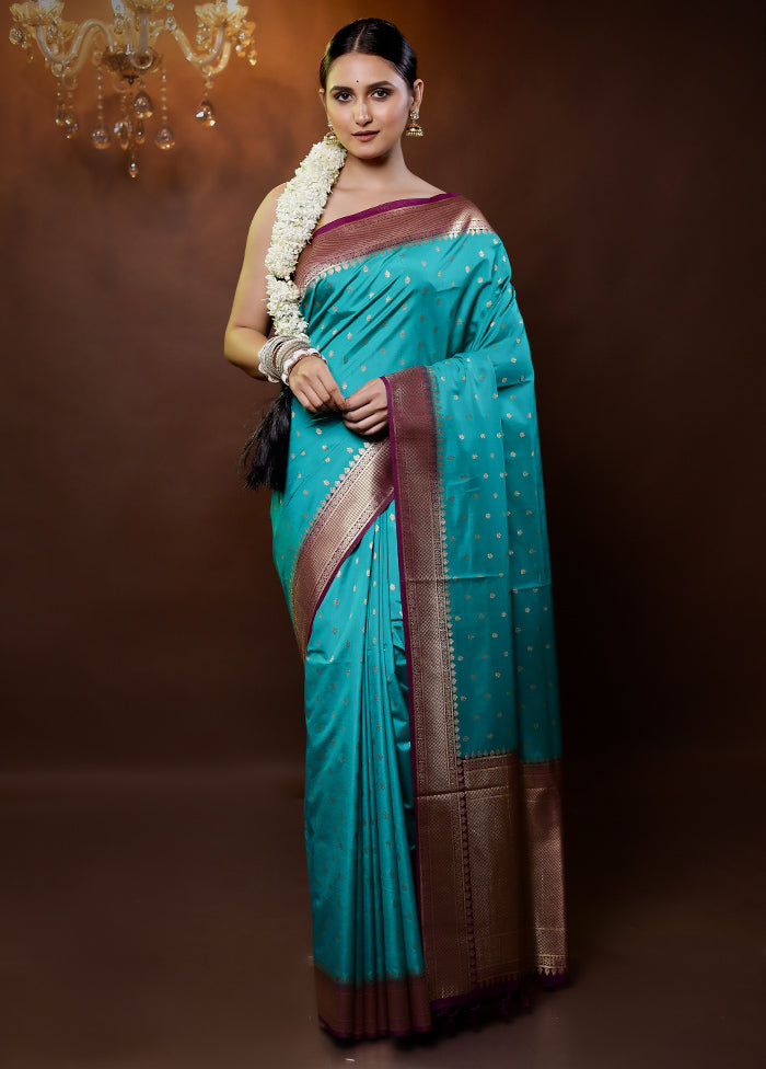 Green Dupion Silk Saree With Blouse Piece