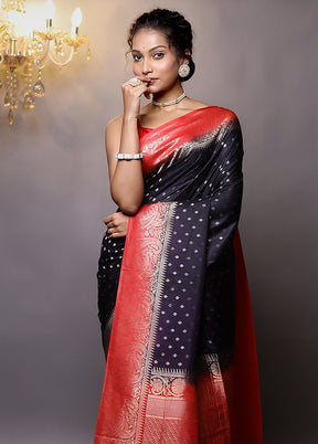 Black Dupion Silk Saree With Blouse Piece