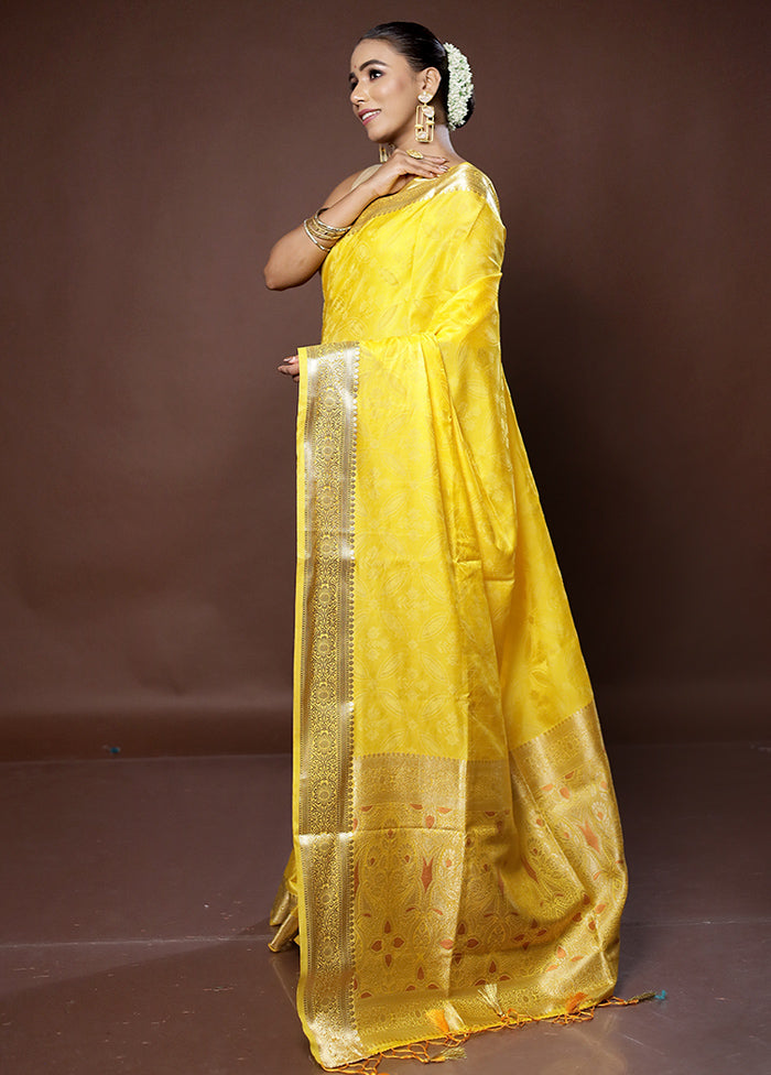 Yellow Dupion Silk Saree With Blouse Piece