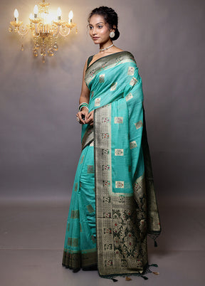 Green Dupion Silk Saree With Blouse Piece