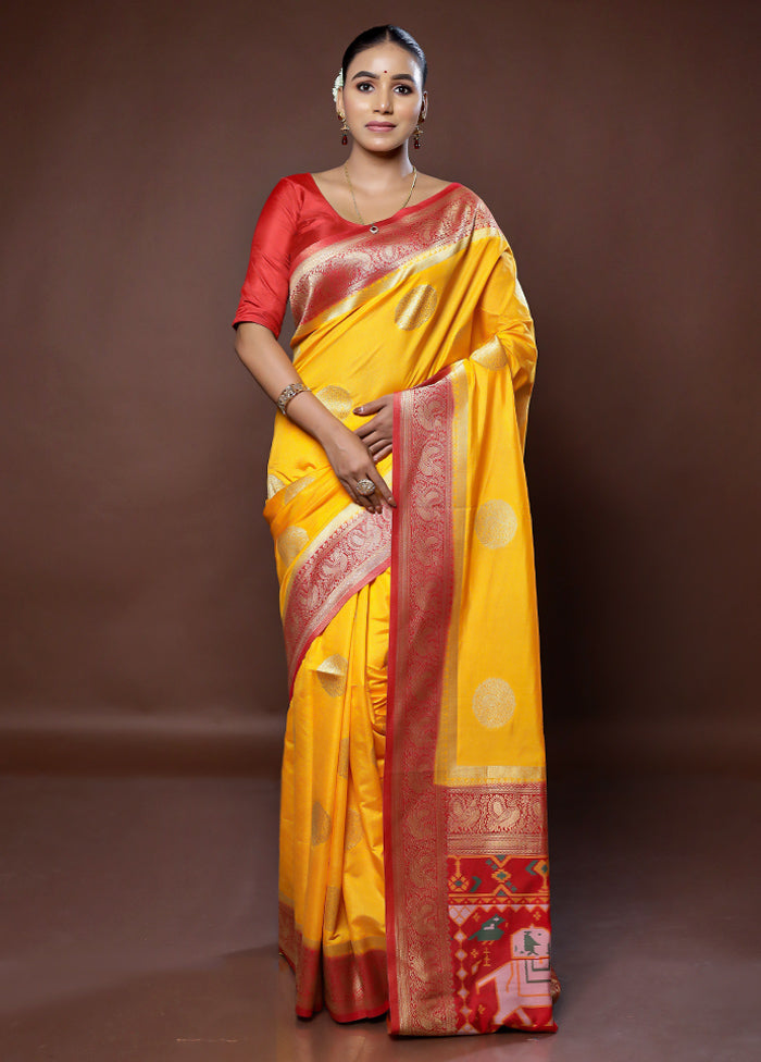 Yellow Dupion Silk Saree With Blouse Piece