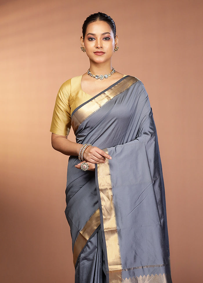 Grey Kanjivaram Silk Saree With Blouse Piece
