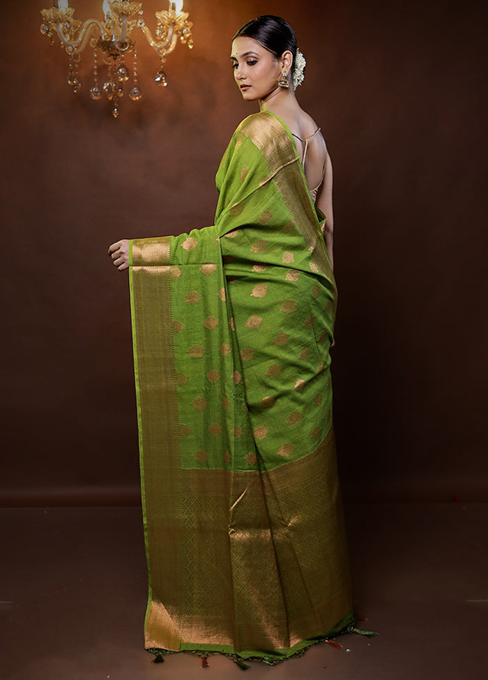 Green Dupion Silk Saree With Blouse Piece