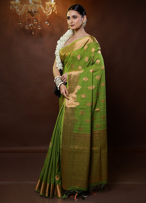 Green Dupion Silk Saree With Blouse Piece