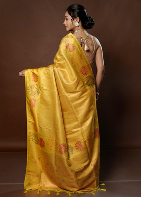 Yellow Dupion Silk Saree With Blouse Piece