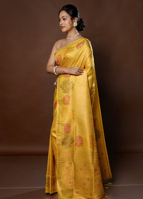 Yellow Dupion Silk Saree With Blouse Piece