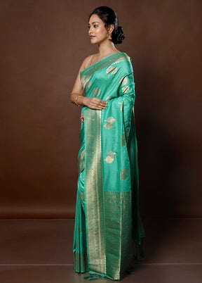 Green Dupion Silk Saree With Blouse Piece