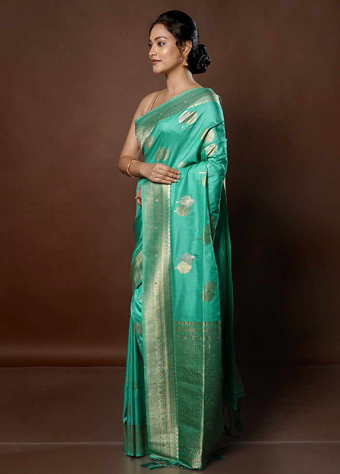 Green Dupion Silk Saree With Blouse Piece