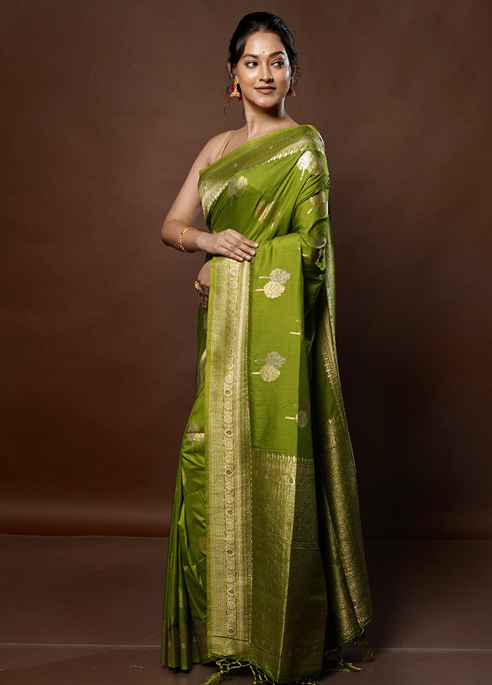 Green Dupion Silk Saree With Blouse Piece