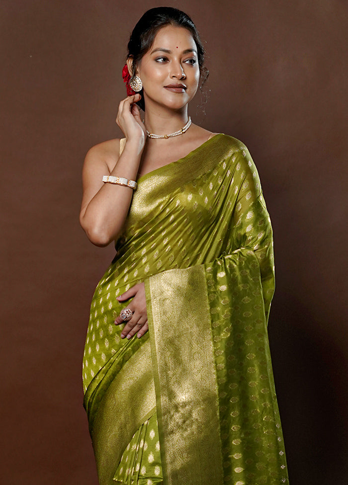 Green Dupion Silk Saree With Blouse Piece