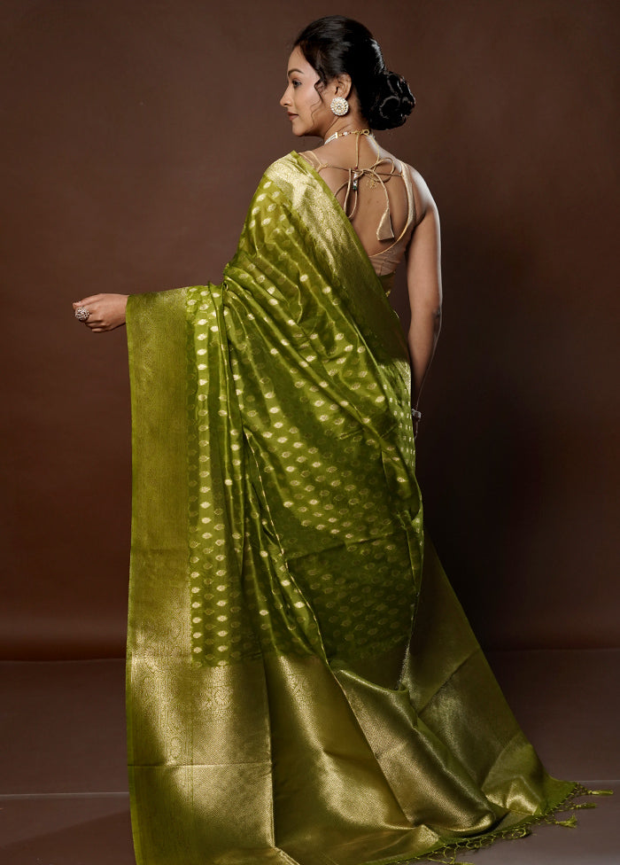 Green Dupion Silk Saree With Blouse Piece