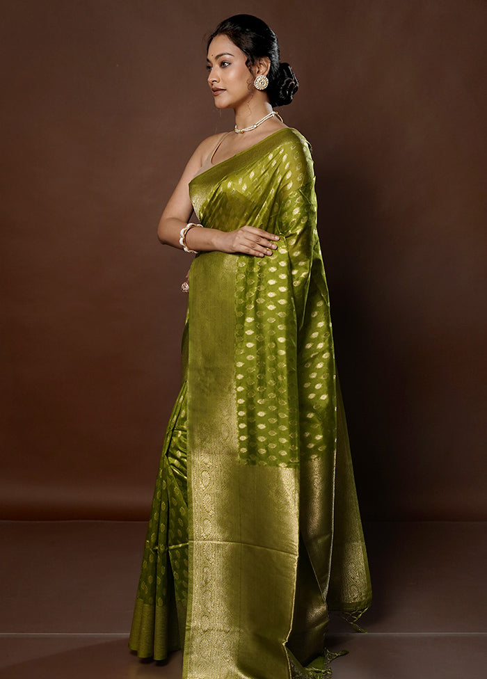 Green Dupion Silk Saree With Blouse Piece