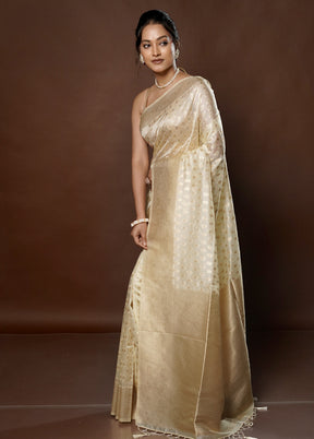 Cream Dupion Silk Saree With Blouse Piece