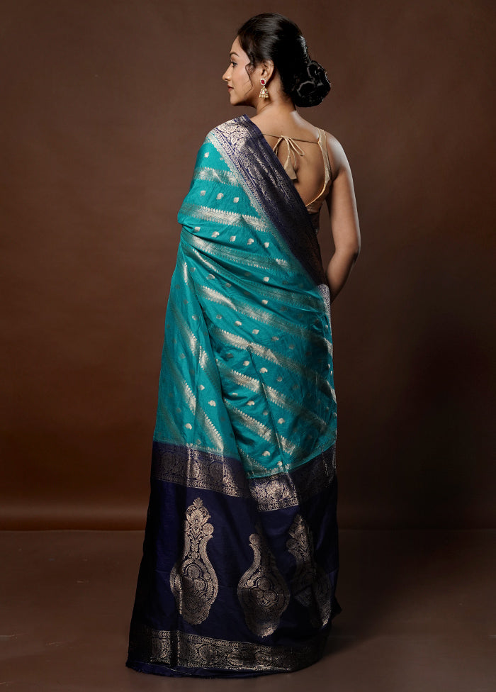 Green Dupion Silk Saree With Blouse Piece