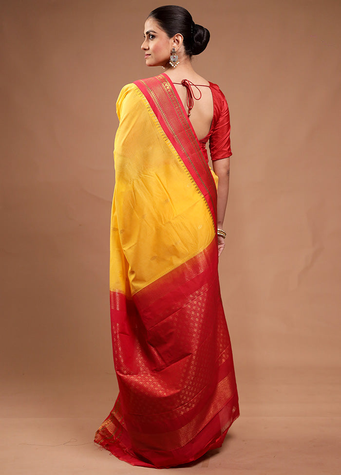 Yellow Gadwal Silk Saree Without Blouse Piece