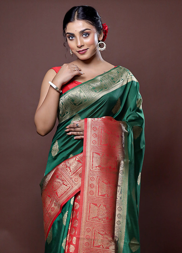 Green Dupion Silk Saree With Blouse Piece