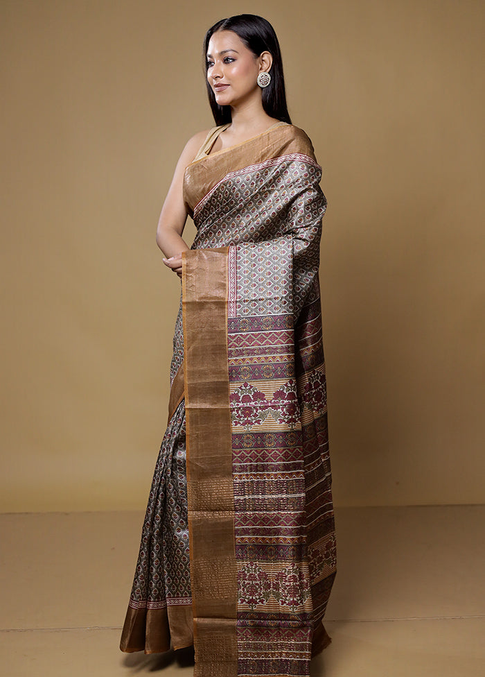 Multicolor Tussar Silk Saree With Blouse Piece