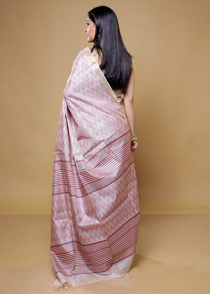 Cream Tussar Silk Saree With Blouse Piece