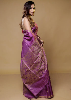 Purple Handloom Tussar Pure Silk Saree With Blouse Piece