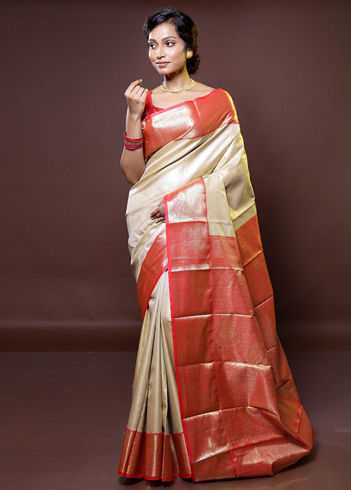 Gold Kanjivaram Silk Saree With Blouse Piece