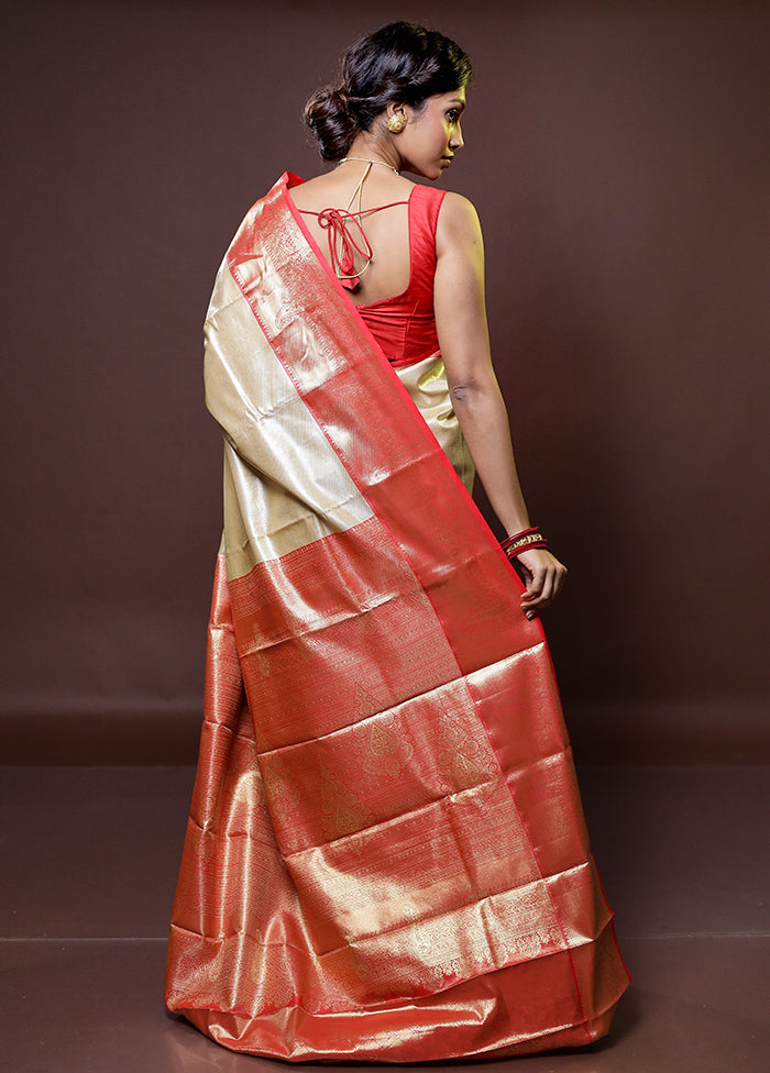 Gold Kanjivaram Silk Saree With Blouse Piece