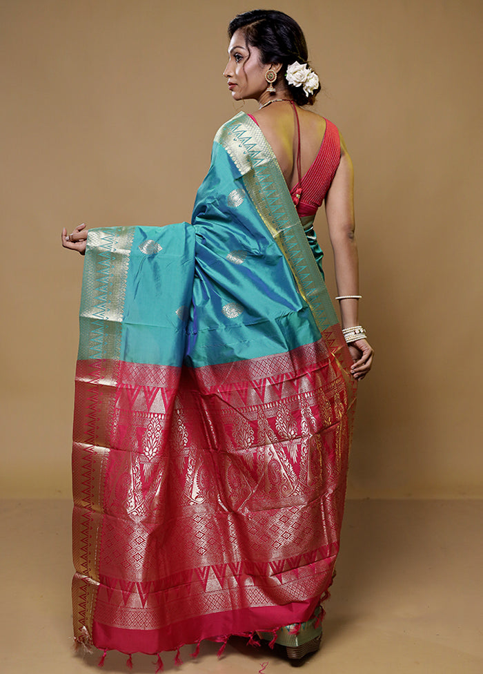 Blue Kanjivaram Silk Saree With Blouse Piece