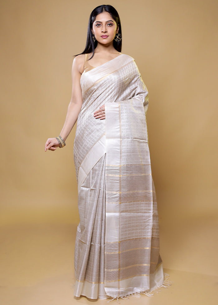 Cream Tussar Silk Saree With Blouse Piece