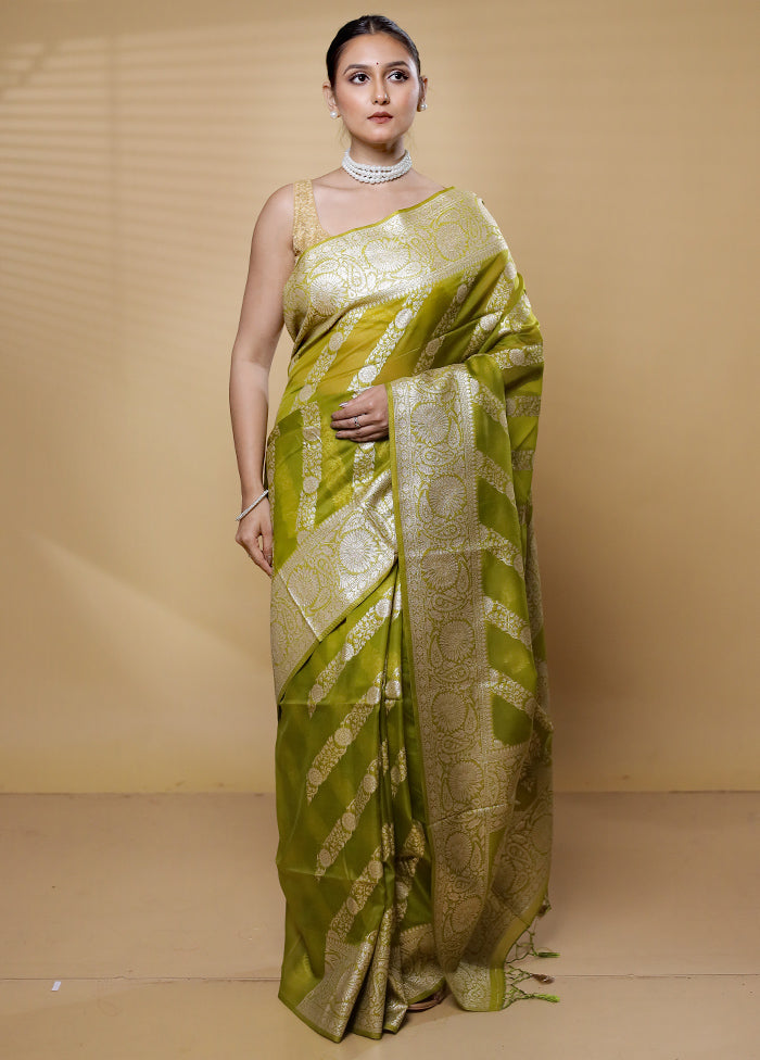 Green Dupion Silk Saree With Blouse Piece