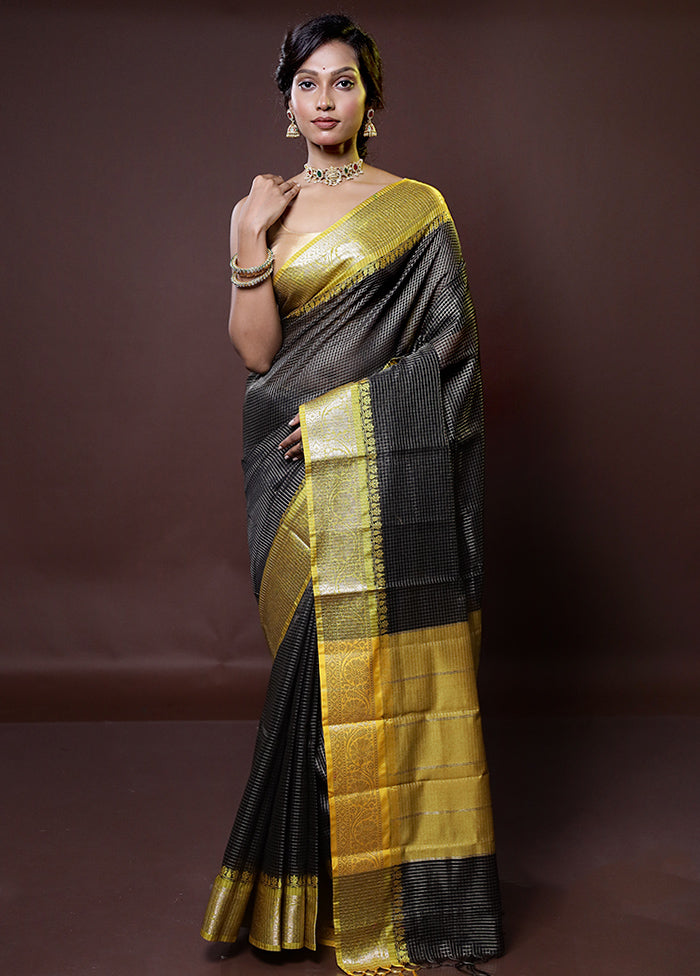 Black Cotton Saree With Blouse Piece