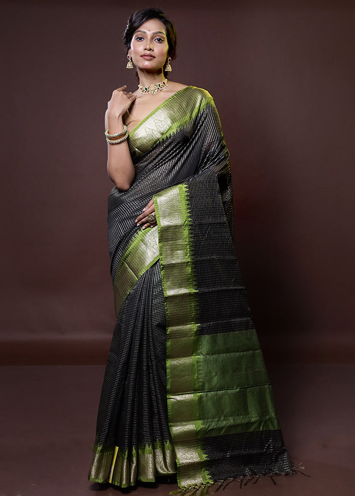 Black Cotton Saree With Blouse Piece