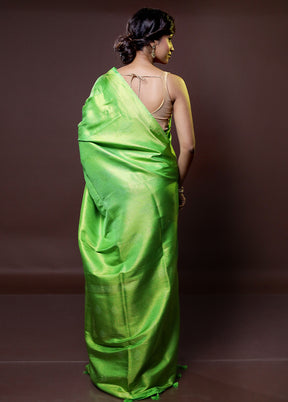 Green Dupion Silk Saree With Blouse Piece