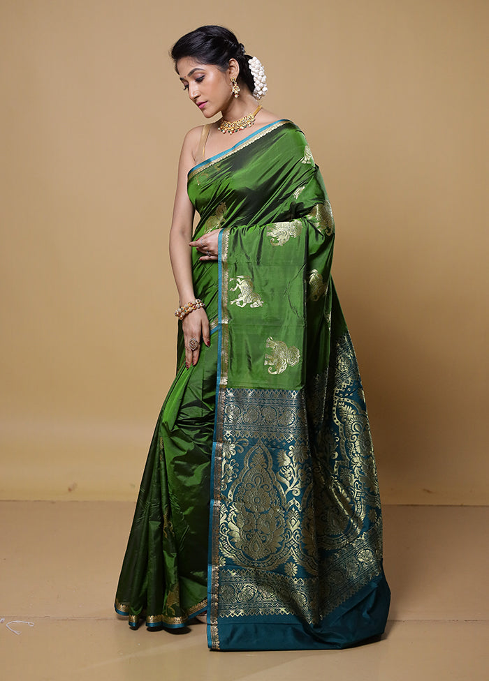 Green Kanjivaram Silk Saree With Blouse Piece