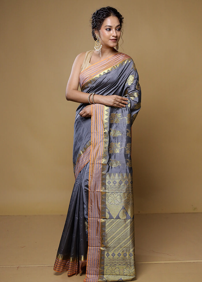 Grey Kanjivaram Silk Saree With Blouse Piece